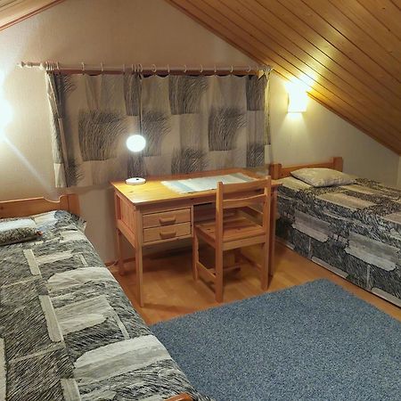 Kuosto Ja Luppo Villa Akaslompolo Bagian luar foto