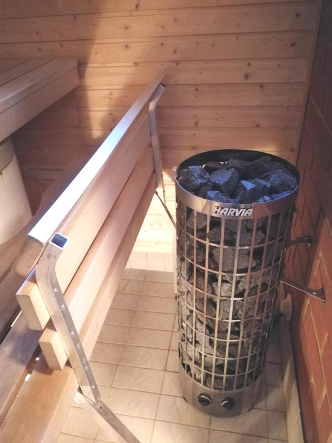Kuosto Ja Luppo Villa Akaslompolo Bagian luar foto
