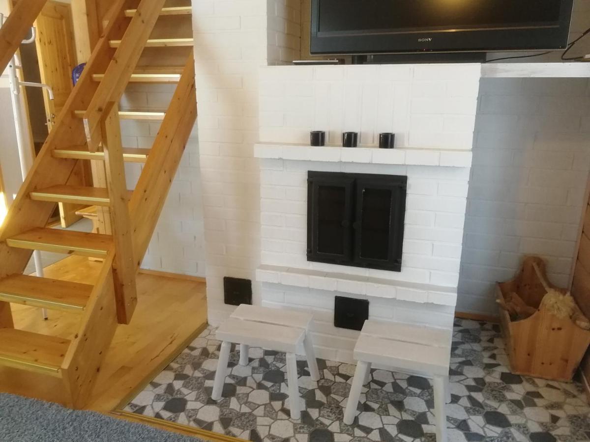 Kuosto Ja Luppo Villa Akaslompolo Bagian luar foto